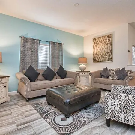 Champions Gate-5 Bed Townhouse W-Splashpool-4976Cg